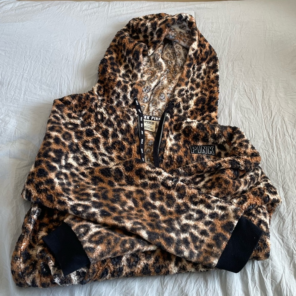 Pink drawstring, hoodie, fuzzy, cheetah print Teddy jacket